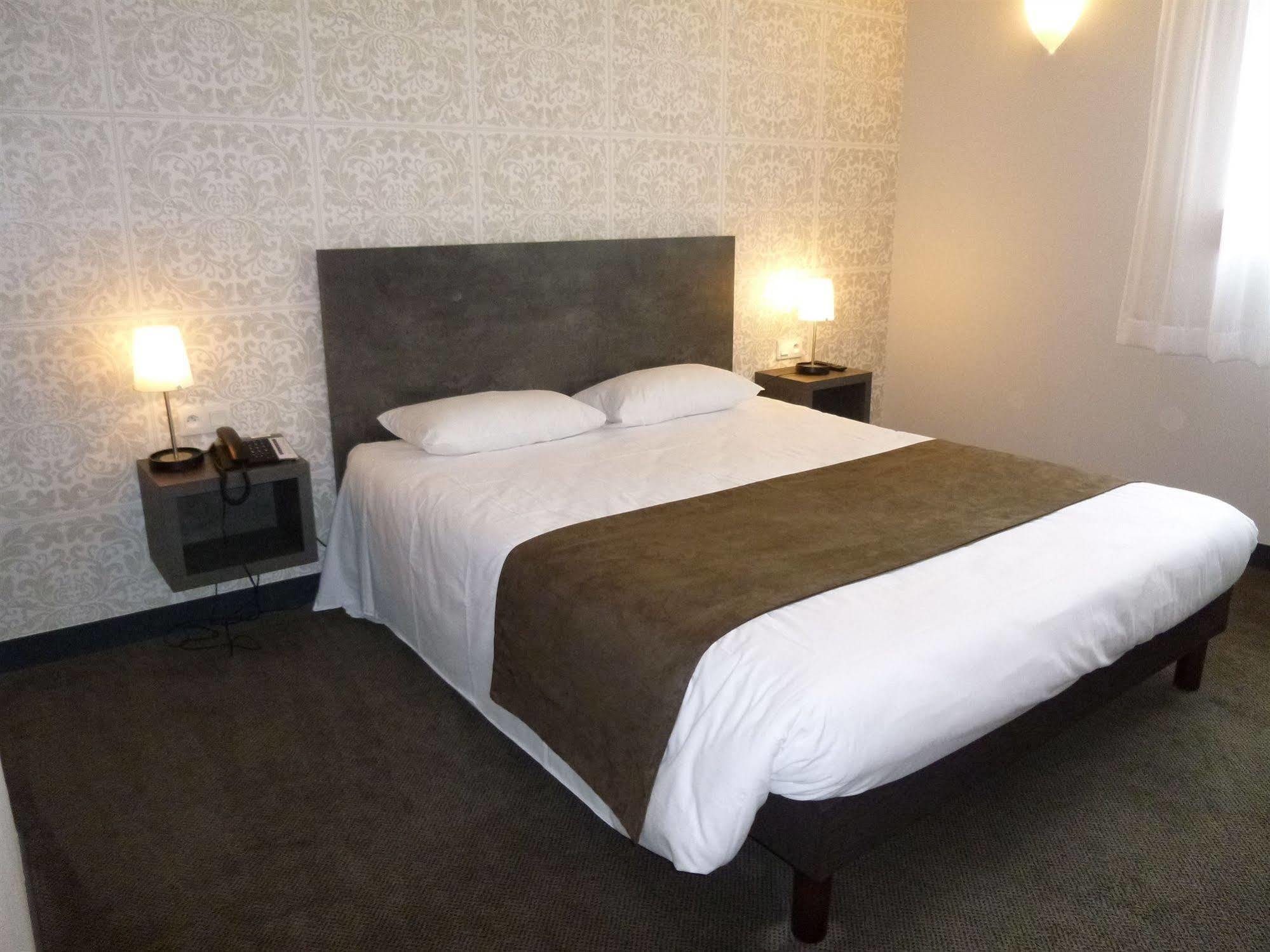Hotel Arcadia Lannion Eksteriør billede